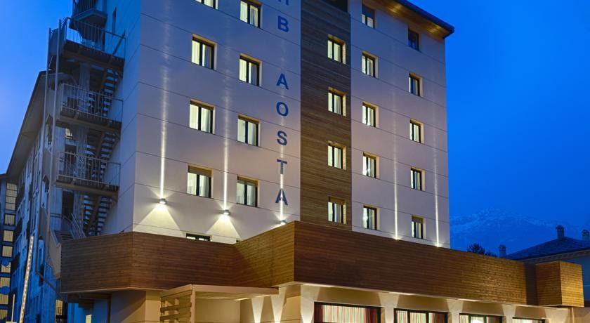 Hb Aosta Hotel & Balcony Spa Экстерьер фото