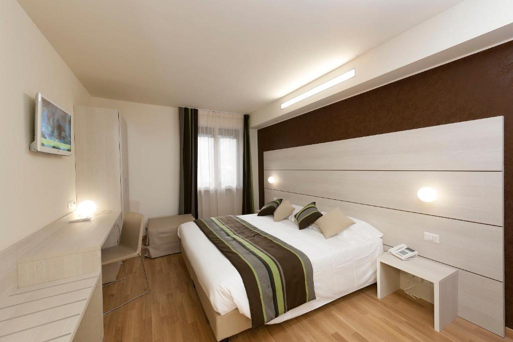 Hb Aosta Hotel & Balcony Spa Экстерьер фото